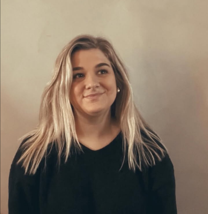 Elena - Eigenaar